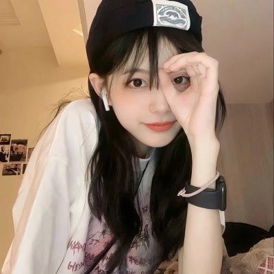 白衣校花与大长腿2